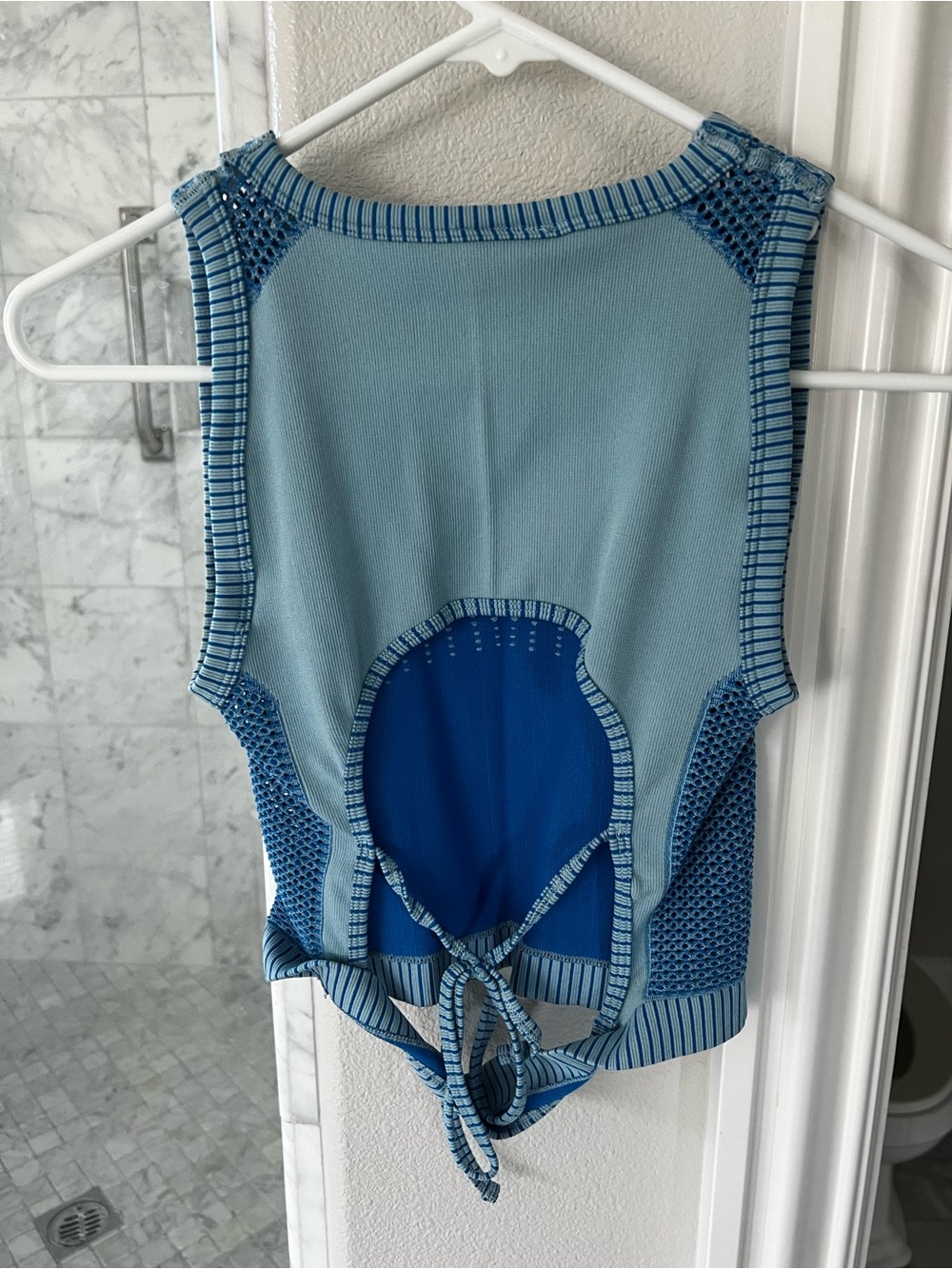 Women’s Medium Urban Outfitters Blue Iets Frans Tank Top - Picture 8 of 13